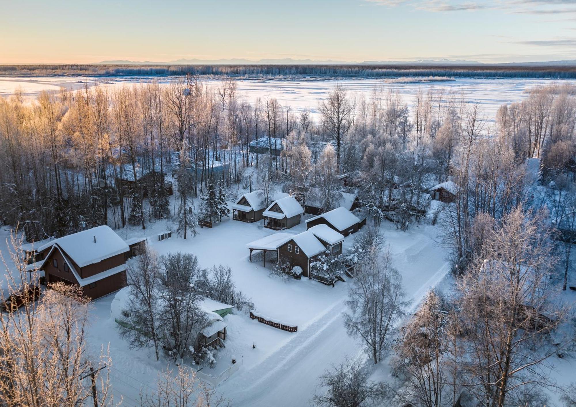 Downtown Talkeetna Cabin! Susitna Cabin Экстерьер фото